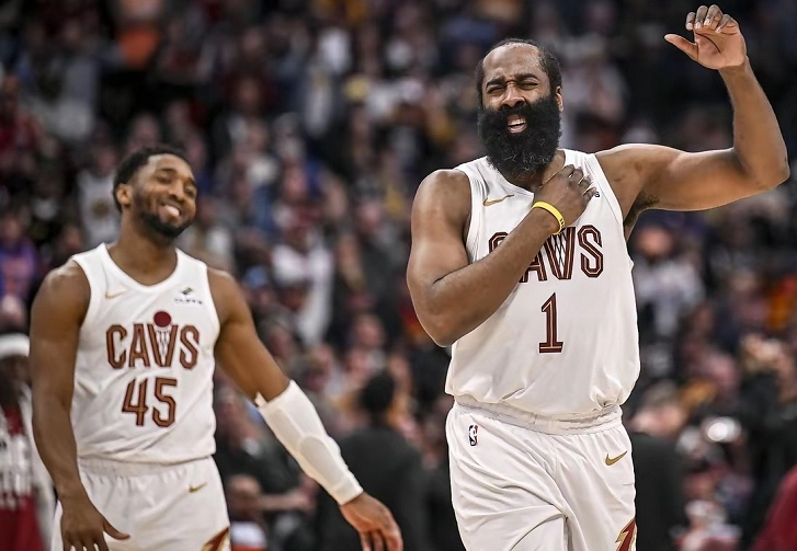 kaiyun.com-拒绝18分大逆转！米切尔轰31+7+4，哈登23投21分，骑士争3不如保4